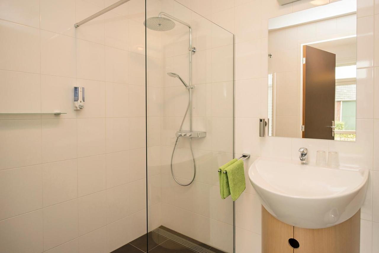 Hoevehotel 'Hof Christina' Vrouwenpolder Extérieur photo